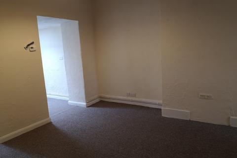 1 bedroom flat to rent, 29 Sunflower Road, Barnstaple, Devon, EX32