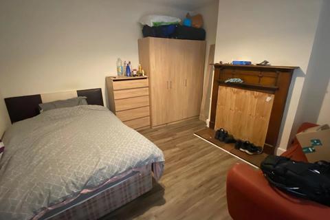 4 bedroom terraced house to rent, Harborne Lane, Harborne B17