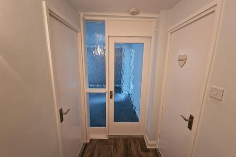 1 bedroom flat for sale, Pages Close, Sutton Coldfield, Sutton Coldfield, B75