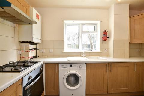 2 bedroom ground floor flat for sale, Bexley Gardens, Chadwell Heath, Romford, Essex