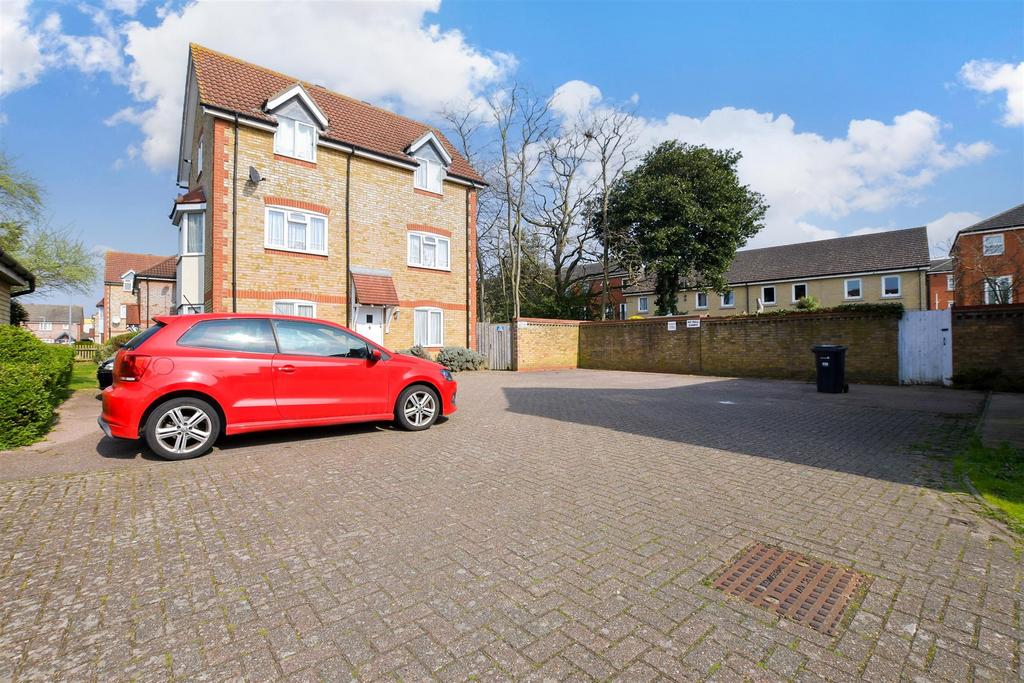 Driveway/Parking
