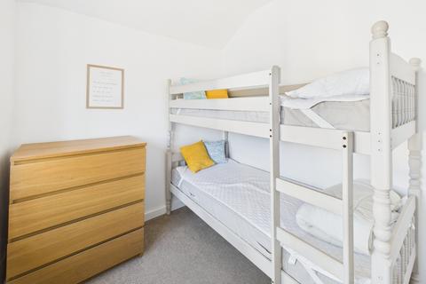 5 Foundry Square, Hayle, TR27 4AE