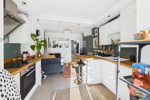 1 bedroom apartment for sale, Tolcarne Road, Newquay TR7