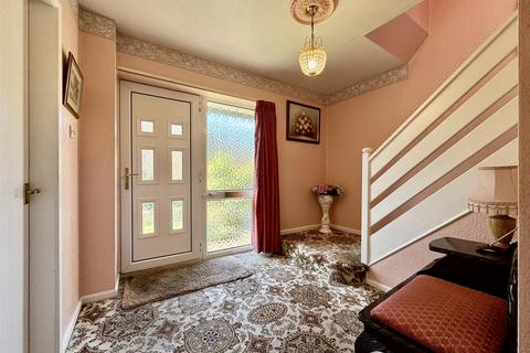 3 bedroom detached house for sale, Quarmby Croft, Oakes, Huddersfield, HD3 4YD