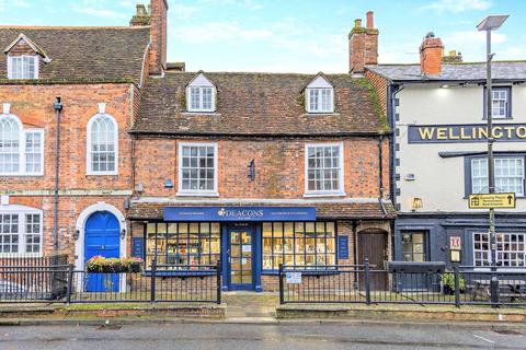 undefined, High Street, Marlborough, Wiltshire