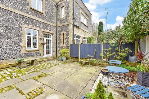 62 Lower Road, Temple Ewell, Dover, CT16 3DY