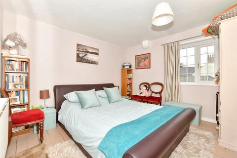 62 Lower Road, Temple Ewell, Dover, CT16 3DY