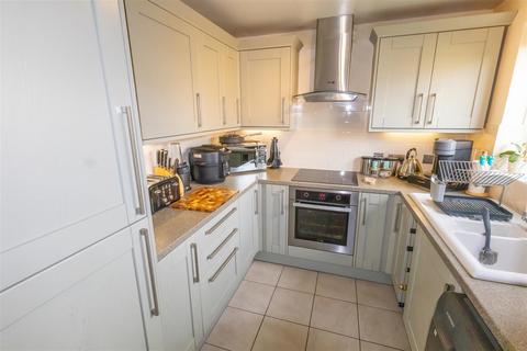 3 Ajax Close, Stubbington, Fareham, PO14 2SH