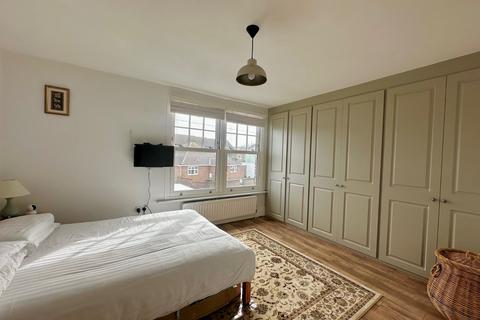 35 Albert Road, Deal, CT14 9RB