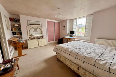 undefined, 19 The Beacon, Exmouth EX8