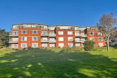 20 Douglas Avenue, Exmouth EX8
