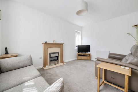32 Thomas Drive, Killinghall, Harrogate, HG3 2FA