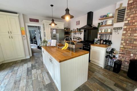 3 bedroom semi-detached bungalow for sale, Norton Lane, Earlswood