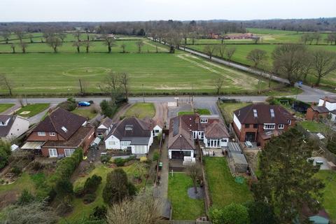 180 Norton Lane, Earlswood, Solihull, B94 5LT