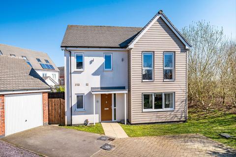 4 bedroom detached house for sale, Spruce Drive, Ravenstone, LE67