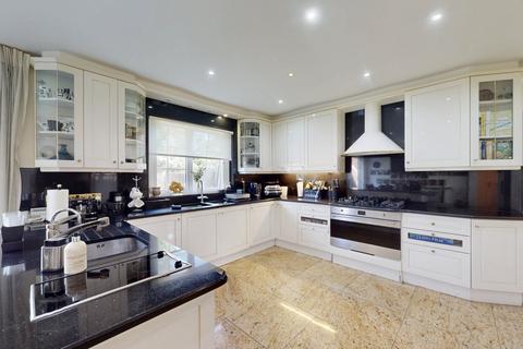 20 Crooked Usage, London, N3 3HB