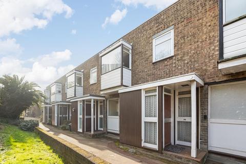 3 bedroom terraced house for sale, Giles Coppice, London, SE19