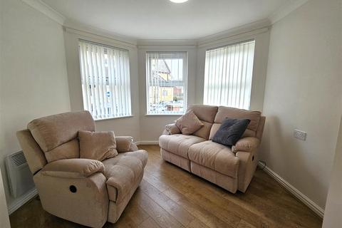 undefined, Windsor Way, Aldershot
