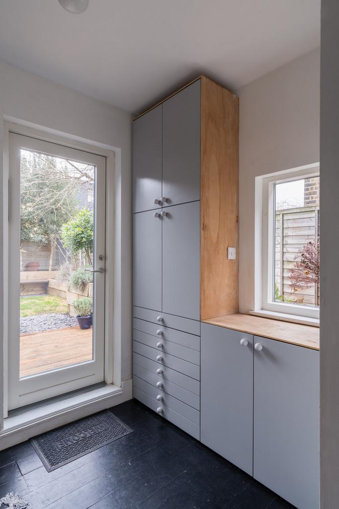 271476 - 38 Trehurst Street Edits High Res-42.jpg