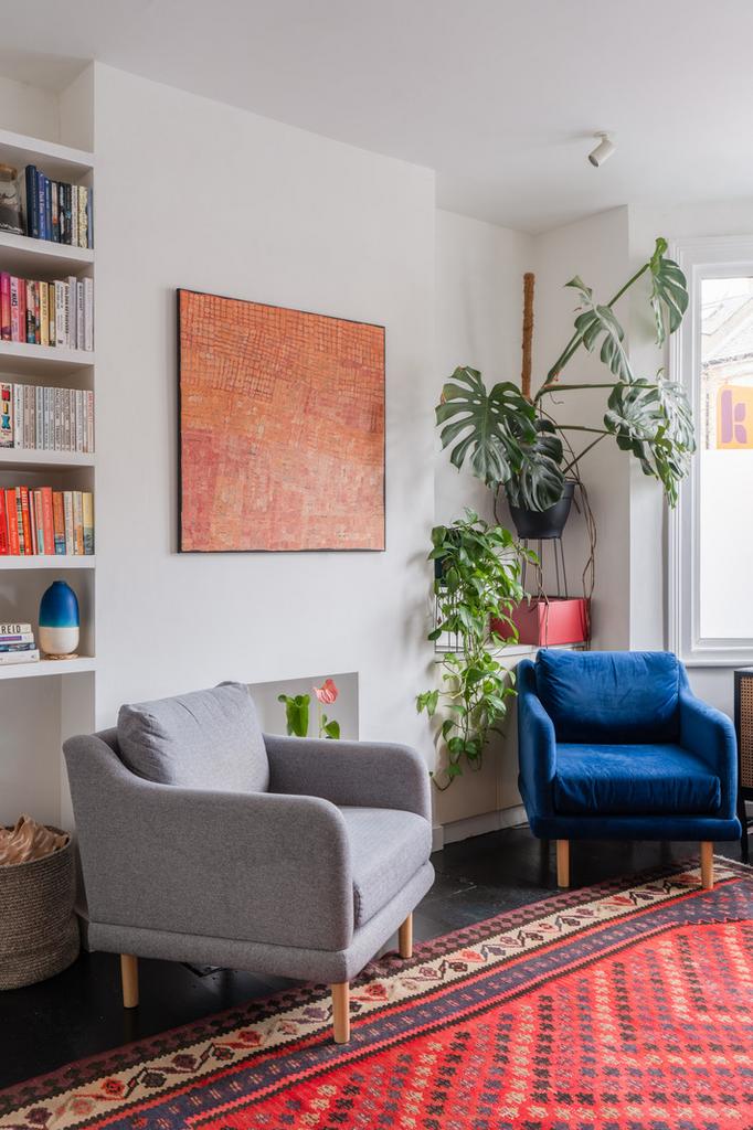271460 - 38 Trehurst Street Edits High Res-26.jpg