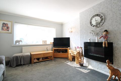 64 Barrow Close, Marlborough, SN8 2BE