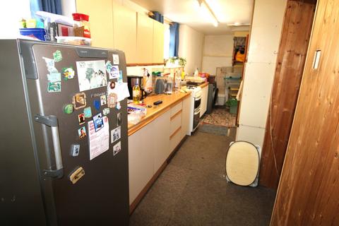 2 bedroom detached house for sale, Pen-y-cae, Bridgend, Bridgend County. CF32 9SN