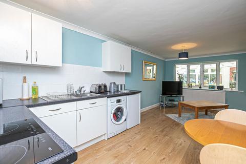 45 Garnon Mead, Coopersale, Epping, CM16 7RW