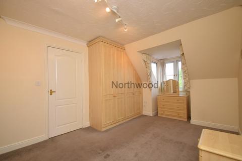 52 Bladen Drive, Rushmere St Andrew, Ipswich, IP4 5UG