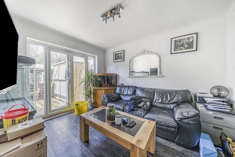 333 Croydon Road, Caterham, CR3 6PL
