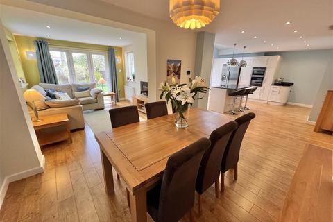 3 bedroom link detached house for sale, Beechfield Avenue, Wilmslow