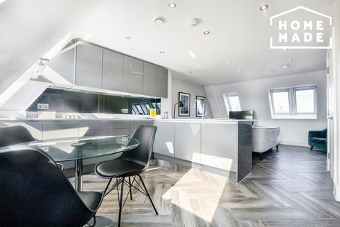 2 bedroom flat to rent, Battersea Park Road, SW8