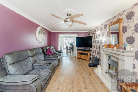 19 Ermine Close, Cheshunt, Waltham Cross, EN7 5BL