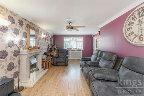 19 Ermine Close, Cheshunt, Waltham Cross, EN7 5BL