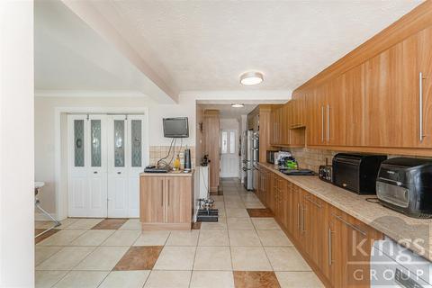 19 Ermine Close, Cheshunt, Waltham Cross, EN7 5BL
