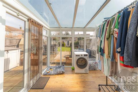 19 Ermine Close, Cheshunt, Waltham Cross, EN7 5BL