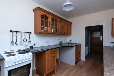 4 bedroom flat for sale, The Quadrant, Hull HU6