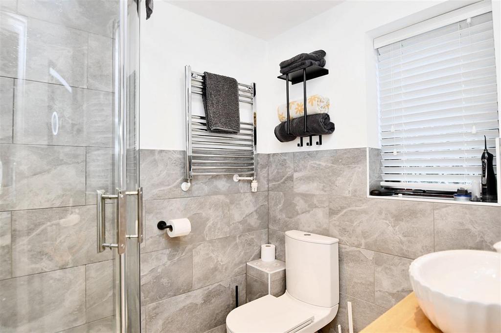 En suite shower room