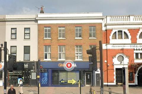 2 bedroom flat to rent, Mile End Road, London