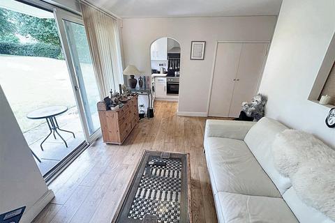Studio for sale, St. Peters Close, Sutton Coldfield