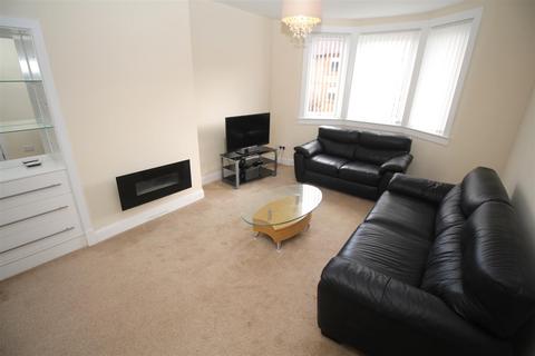 33 Ailsa Road, PA19 1DY