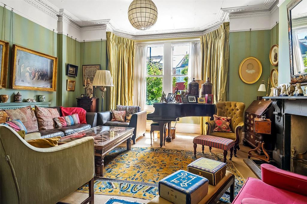 Lydon Road, Clapham Old Town, London... 7 bed end of terrace house - £ ...
