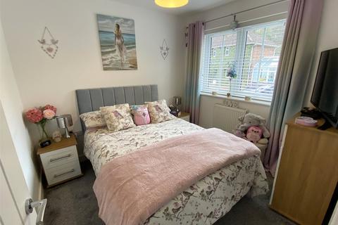34 Summer Crescent, Wrockwardine Wood, Telford, TF2 7AZ