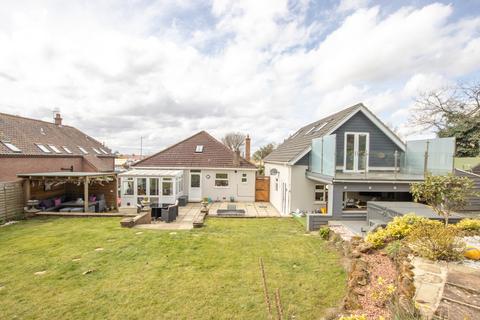 undefined, Hunstanton Road, Dersingham