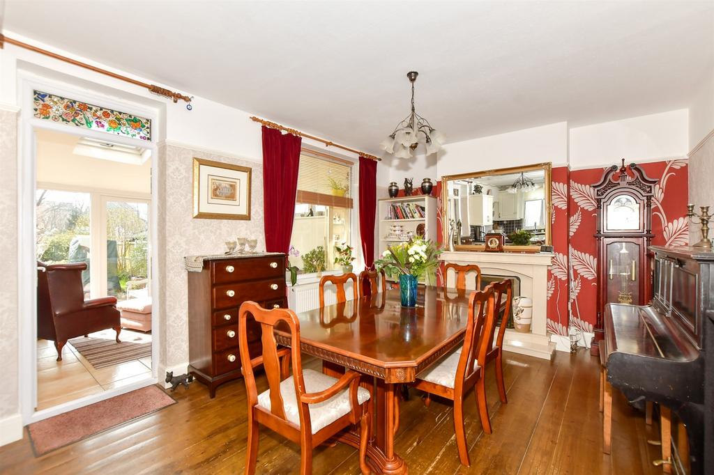 Kitchen/ Diner