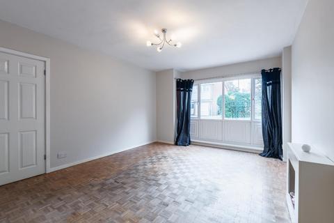 3 bedroom semi-detached house for sale, Dereham Court, Leamington Spa