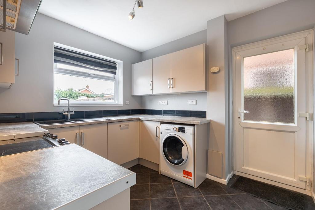 Kitchen-2.jpg