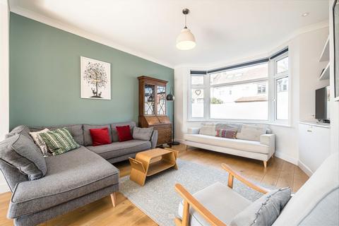 31 Casslee Road, London, SE6 4XH