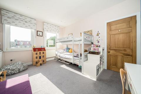 31 Casslee Road, London, SE6 4XH