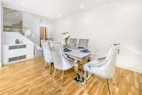 2 bedroom flat for sale, Sherriff Road, London NW6