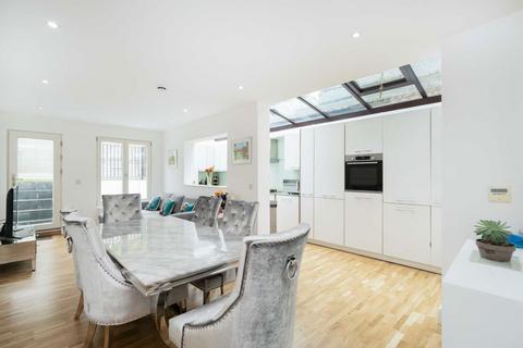2 bedroom flat for sale, Sherriff Road, London NW6